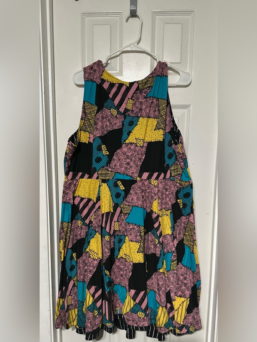 Torrid- Nightmare Before Christmas- Reversible Jack and Sally skater dress-Sz 3 - Picture 2 of 6
